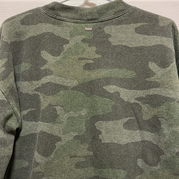 O’NEIL | Camo | Crewneck| Long Sleeve| Sweatshirt | Size S - Picture 3 of 13